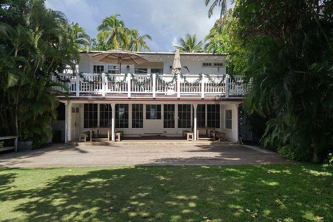 Afternoon at McGarret - Hawaii 5-0 TV Tour - How the $229 price measures up