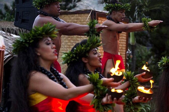 Aloha Kai Luau - The Sea Life Park setting is part of the value