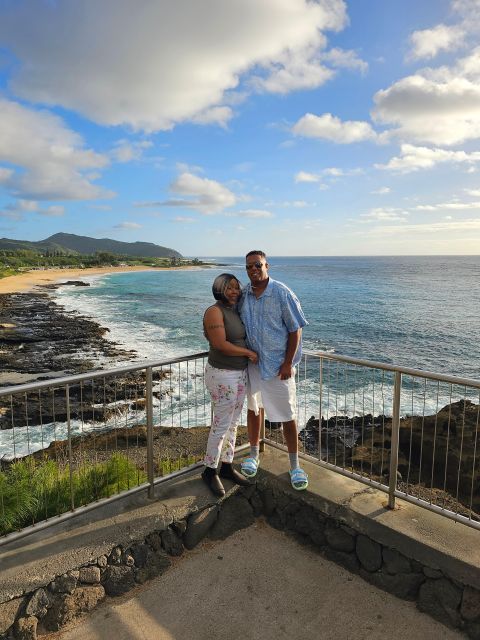 Amazing Circle Island Tour - Lunch in Haleiwa or at Liliha Bakery