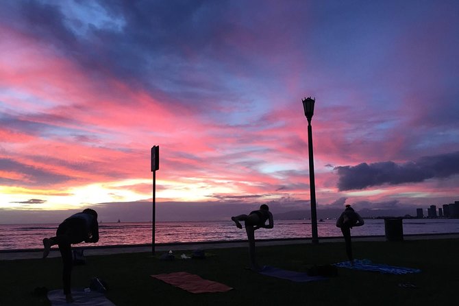 Beach Yoga on Waikiki with Diamondhead Backdrop - Why this Waikiki yoga class feels different