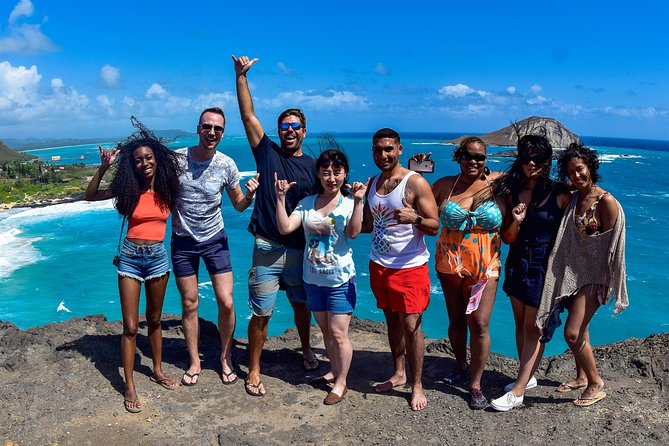 Beautiful Colors of Hawaii Photo Tour - Puʻu ʻUalakaʻa State Park gets the group started