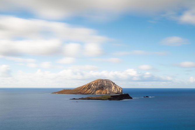 Beautiful Colors of Hawaii Photo Tour - Halona Blowhole adds motion and ocean spray
