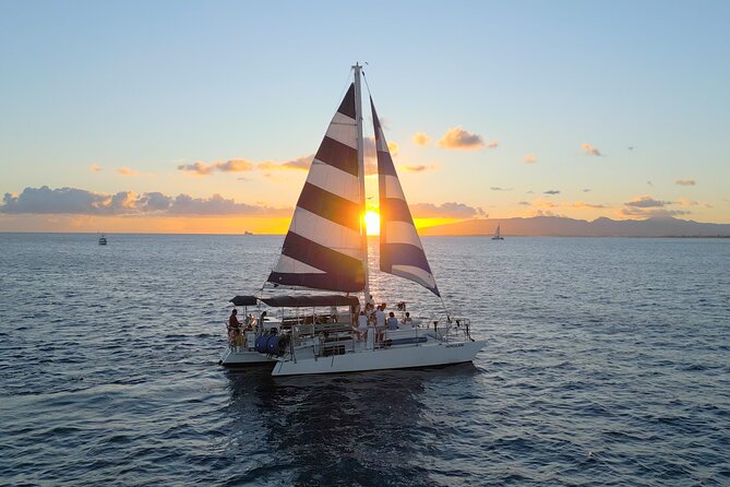 Best Waikiki Sunset Cruise:BYOB Sunset Sail with Swimming - Why this sunset sail works so well in Waikiki