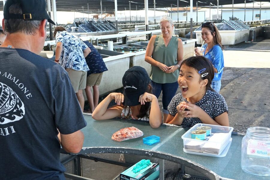 Big Island: Abalone Farm Guided Tour with Tasting - Starting at the blue farm office