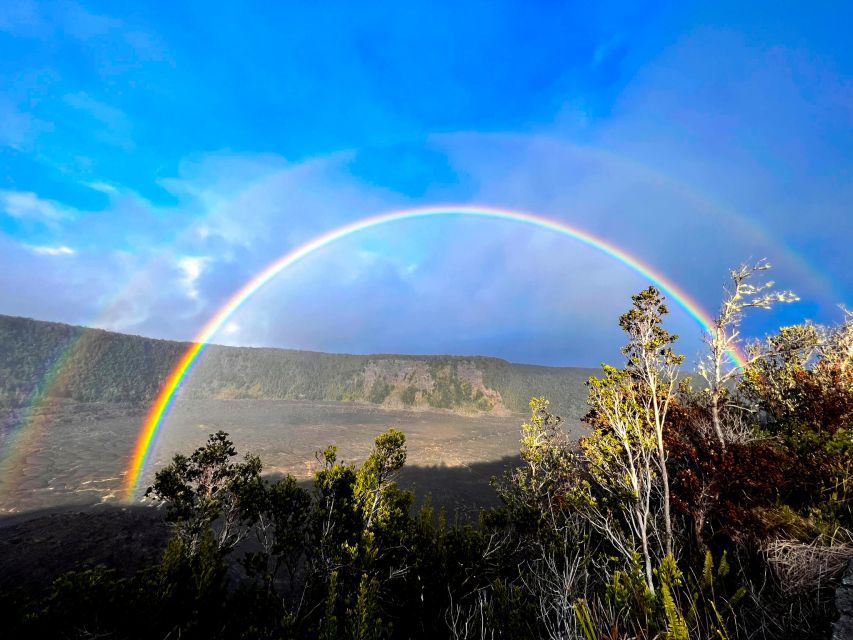 Big Island: Coffee, Black Sand, Volcano and Waterfall Tour - Hawaii Volcanoes National Park is the main event