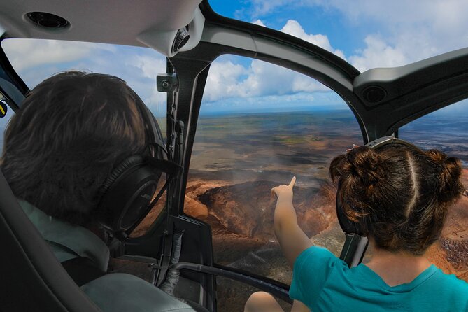 Big Island: Discover Hilo Helicopter Tour - Hilo Town and the coast from above