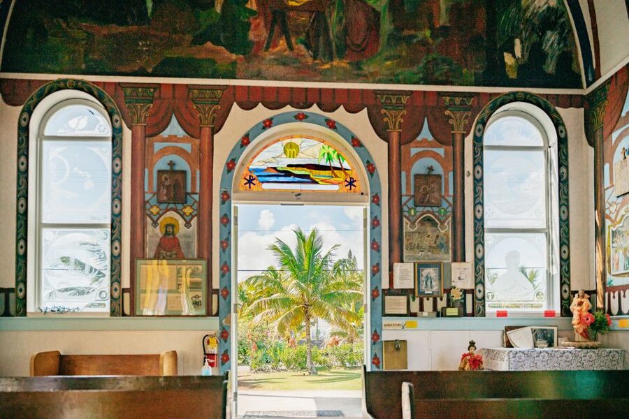 Big Island: Evening Volcano Explorer from Hilo - The Star of the Sea Painted Church