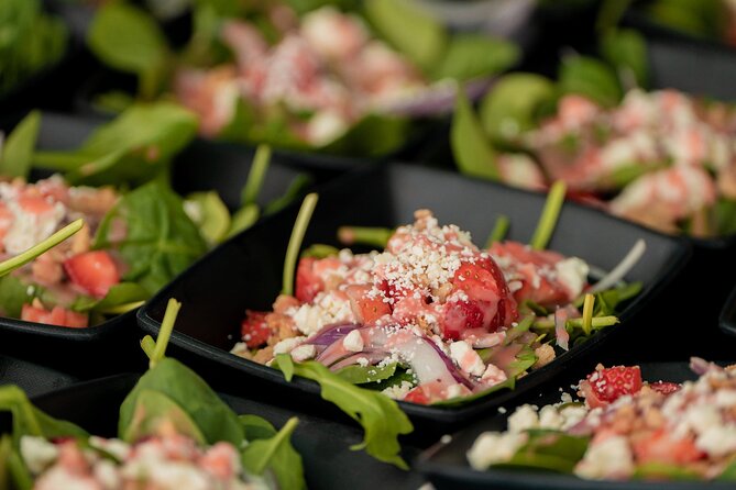 Big Island Historical Dinner Cruise to Kealakekua Bay - Dinner featuring Kona flavors
