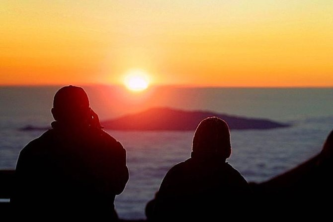 Big Island: Mauna Kea Summit and Stars Small-Group Adventure Tour - Sunset above the clouds at the summit