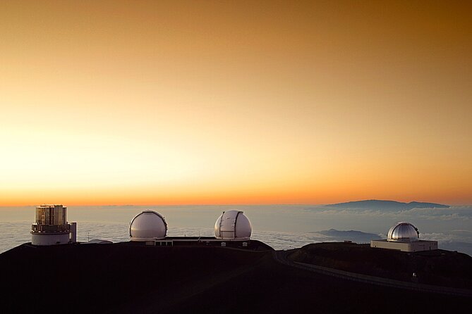Big Island: Mauna Kea Summit and Stars Small-Group Adventure Tour - Who should book this Mauna Kea tour?