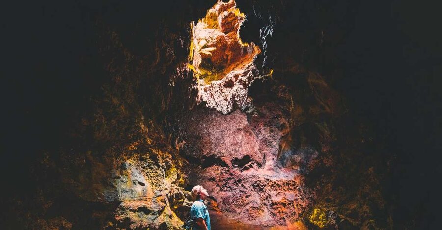 Big Island: Off the Beaten Path Volcano Crater Hike - Why Hualalai feels different from the national park
