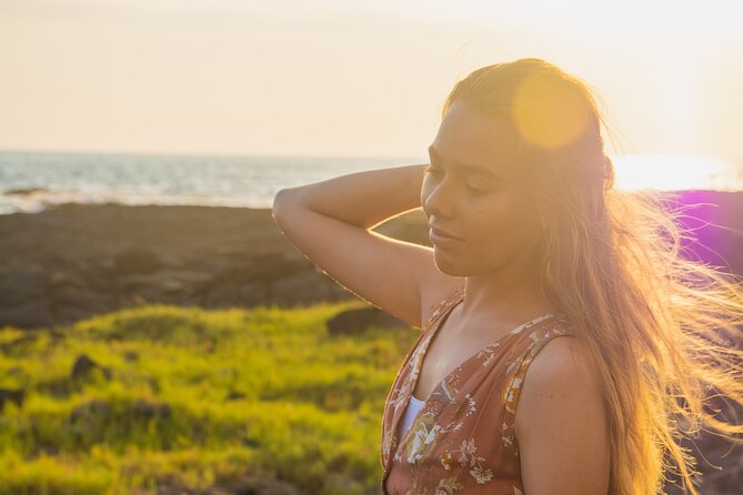 Big Island Photographer 45 minute beach portrait sessions - Group size, privacy, and who should book