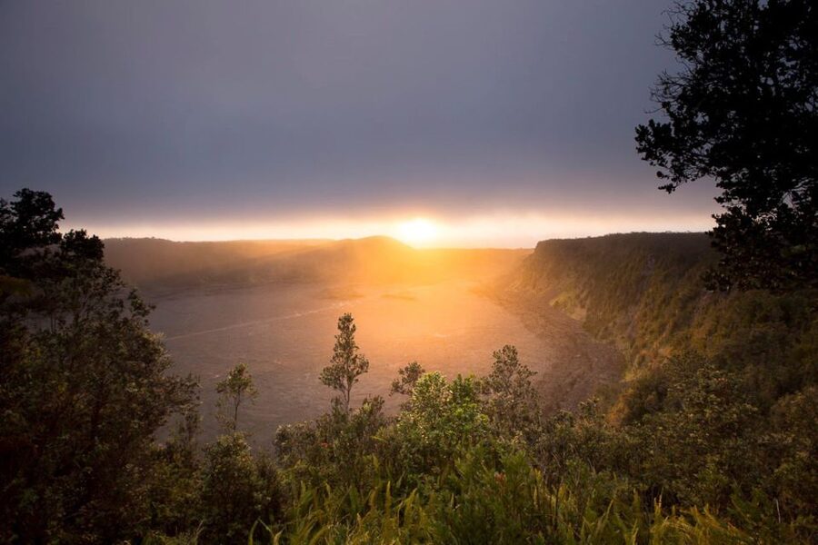 Big Island: Volcano, Chocolate & Waterfall Adventure - Lunch, snacks, and the practical side of a long day