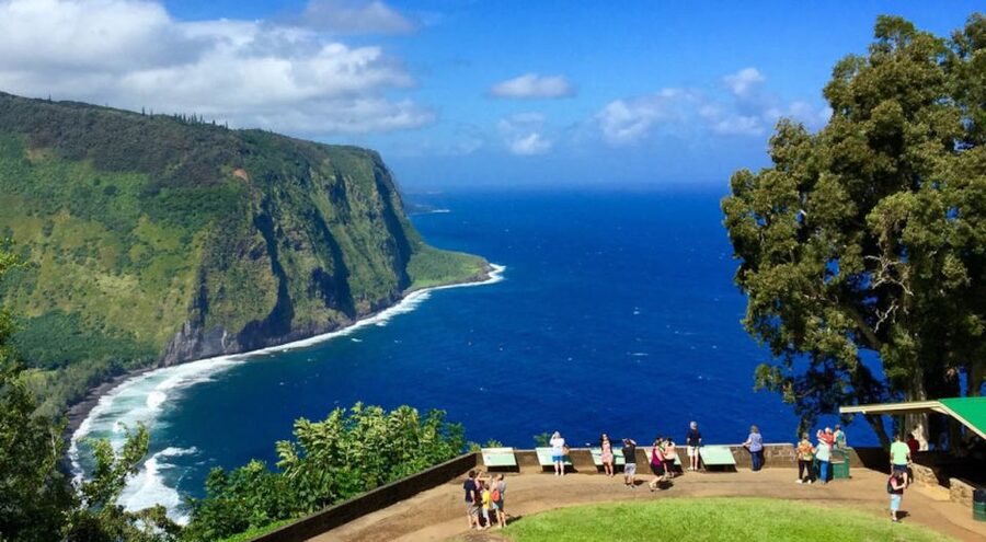Big Island: Volcanoes, Waterfalls, & Coffee Farm Day-Trip - The long return through South Point and Kealakekua Bay