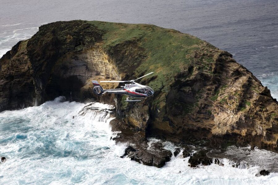 Central Maui: Two-Island Scenic Helicopter Flight to Molokai - Key points to know before you fly