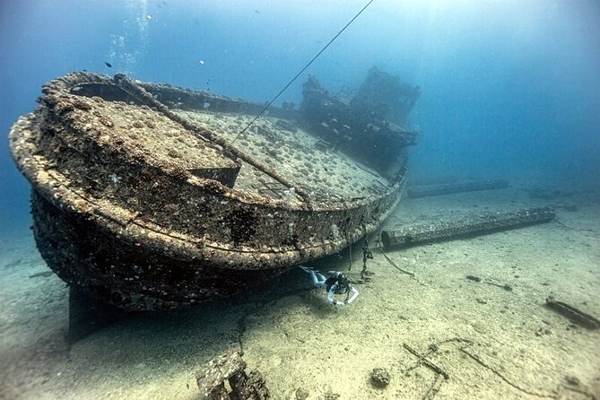 Certified Diver: 2-Tank Deep Wreck and Shallow Reef Dive Off Oahu - Key details before you book