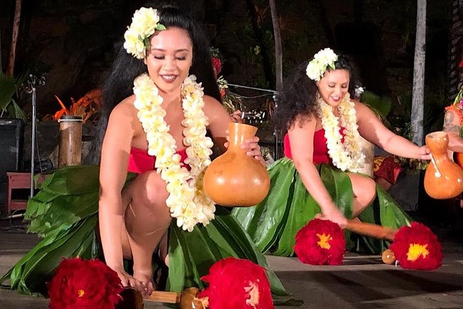 Chief's Luau Admission - The buffet: filling, convenient, and not the main reason to go
