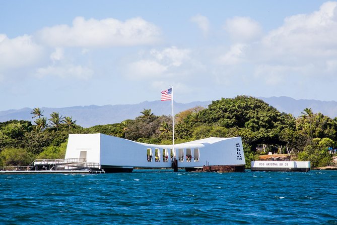 Chief's Official Pearl Harbor Self-Guided Multimedia Tour - Pearl Harbor at your own pace