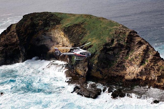 Deluxe Helicopter Tour of Molokai and Maui - The north shore cliffs and Kahiwa Falls