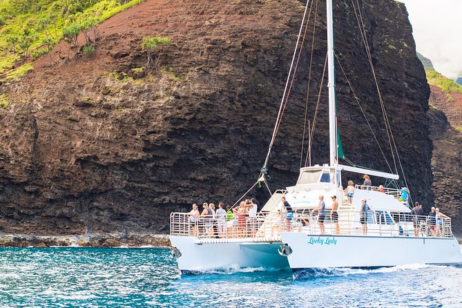 Deluxe Na Pali Sunset Snorkel Tour on the Lucky Lady - What happens along the Na Pali route