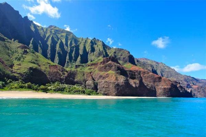 Deluxe Na Pali Sunset Snorkel Tour on the Lucky Lady - A realistic look at the 1:15 p.m. departure