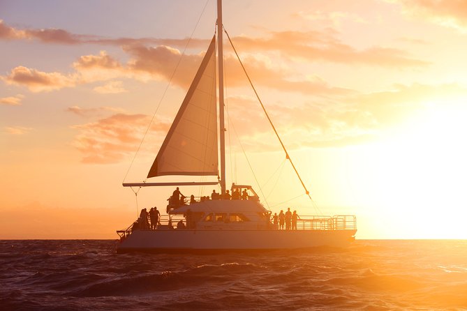 Deluxe Na Pali Sunset Tour on the Lucky Lady - What you see along the 16-mile coast