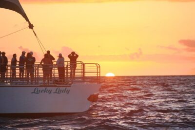 Deluxe Na Pali Sunset Tour on the Lucky Lady