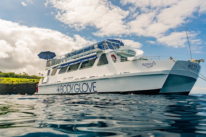 Deluxe Snorkel & Dolphin Watch Aboard a Luxury Catamaran from Kailua-Kona - Breakfast, Kona coffee, and the ride south