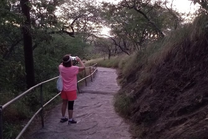 Diamond Head Crater - Tunnels, stairs, and the final push