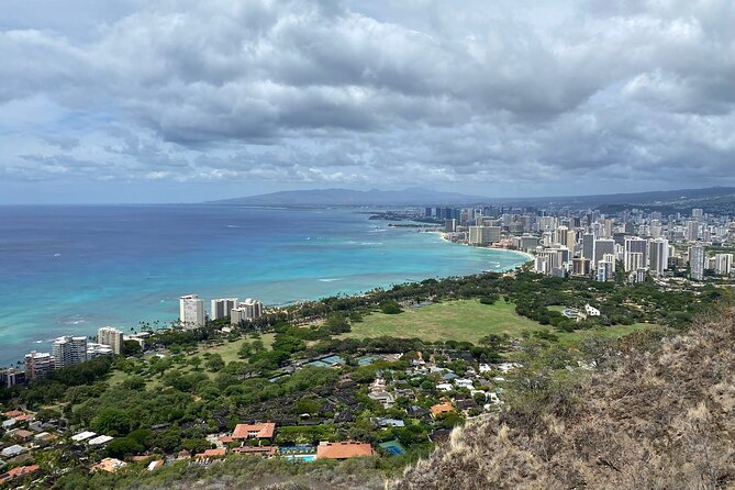 Diamond Head Hiking and Oahu Island Experience feat. North Shore - The southeast coast: blowholes, cliffs, and beach views