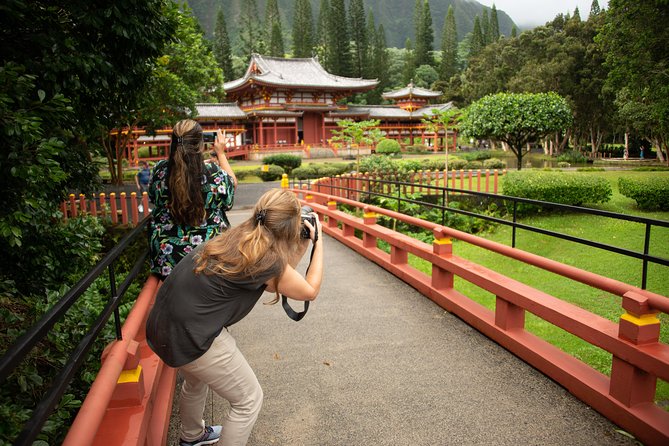First Day Must: Oahu Sunrise & Circle Island Adventure - Leonard’s malasada and Byodo-In Temple