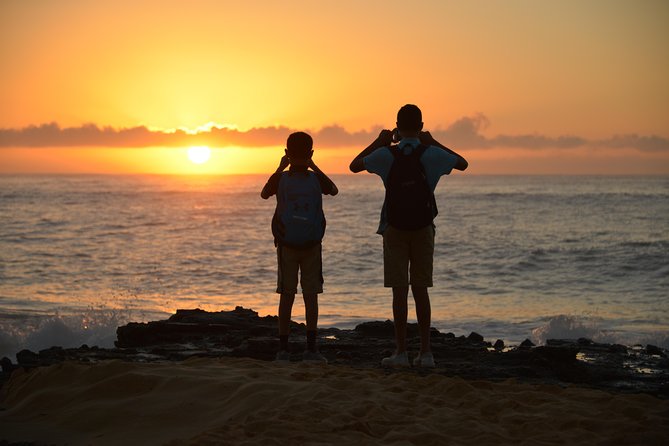 First Day Must: Oahu Sunrise & Circle Island Adventure - Kawela Bay and the Banzai Pipeline