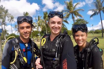First-Time Scuba Diving in Honolulu + Free Videos