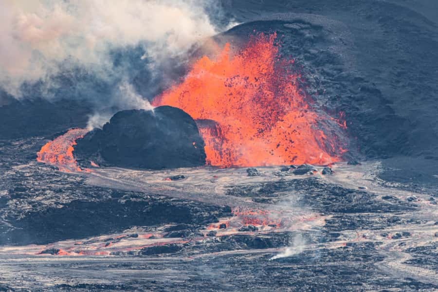 From Kailua-Kona: All-Inclusive Volcanoes National Park Tour - Private group value at $1,795