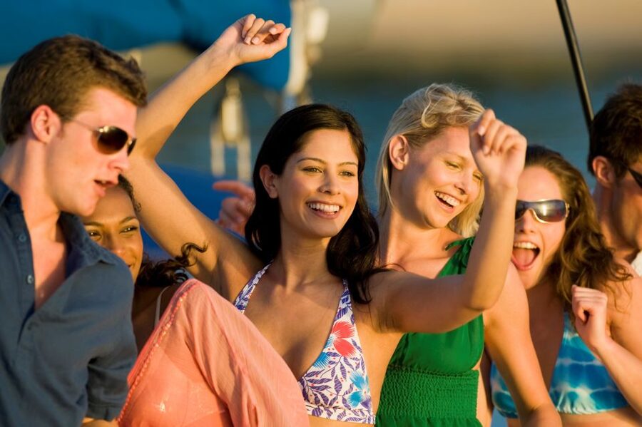 From Ma'alaea: Sunset Dinner Cruise Aboard the Quicksilver - What happens during the two-hour sailing