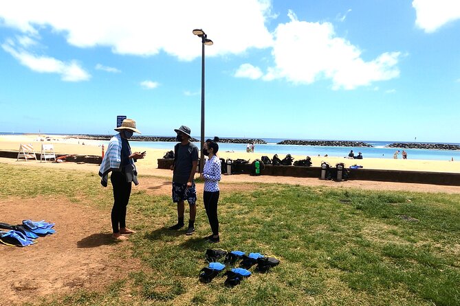 Guided Snorkel Tour for Beginners in Honolulu - The guides make the biggest difference