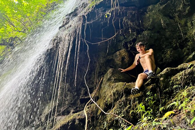 Half-Day Waterfall Tour - Hike, Scenic, Food and Photo - Tantalus Lookout changes the view completely