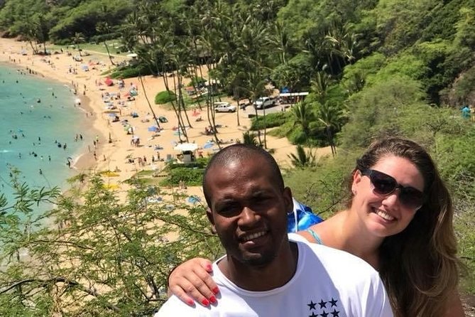Hanauma Bay Snorkeling - Reaching the beach and getting set up