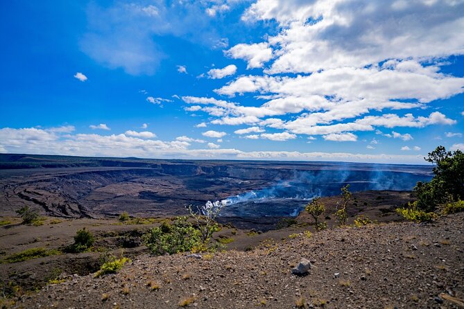 Hawaii Volcanoes National Park Self-Guided Driving Audio Tour - Starting at the entrance and visitor center