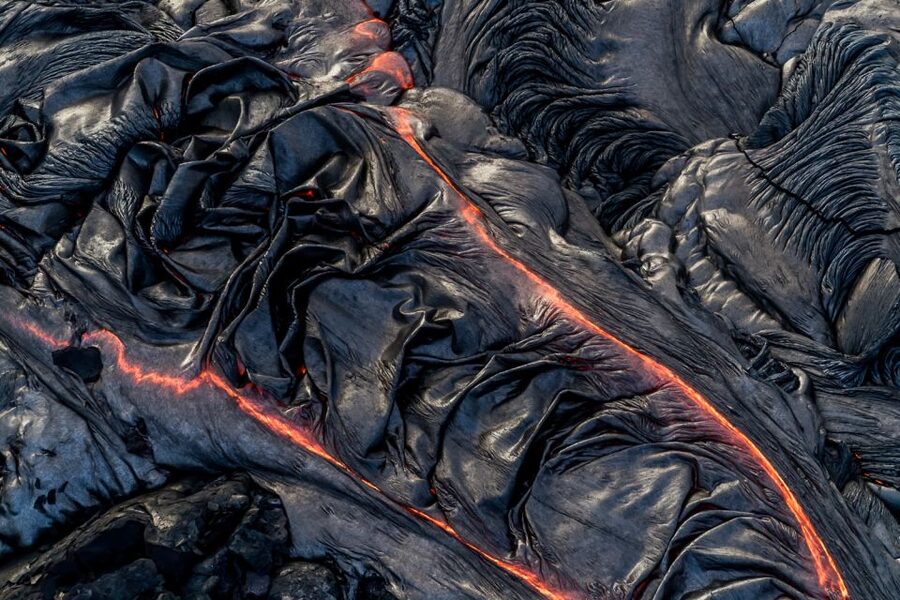 Hilo: Hawaii Volcanoes National Park Flight - Pu‘u ‘Ō‘ō and the changing lava fields