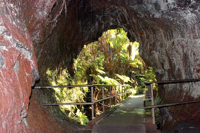Hilo Shore Excursion: Active Volcano, Lava Tube, Waterfall and Gardens - From Hilo to Kilauea, the ride sets the scene