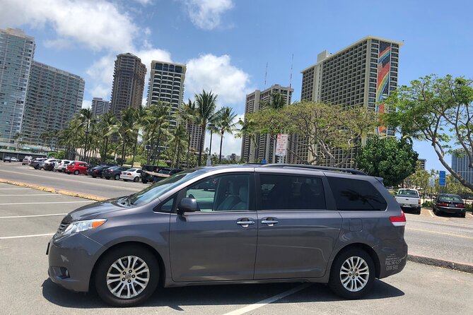 Honolulu Airport: Waikiki Private Transfer With Lei Greeting - What the best drivers do well
