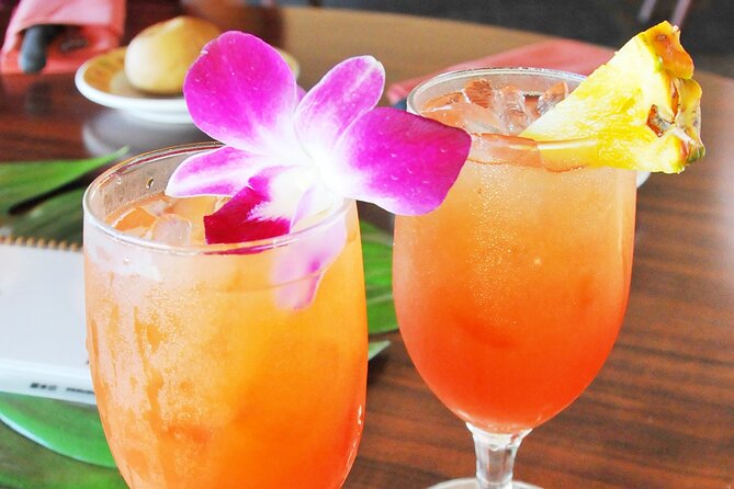 Honolulu: Pacific Star Sunset Dinner Cruise and Show - What $139 buys you