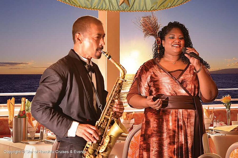 Honolulu: Sunset 5 Course Dinner Cruise with Entertainment - How the price of $193 makes sense