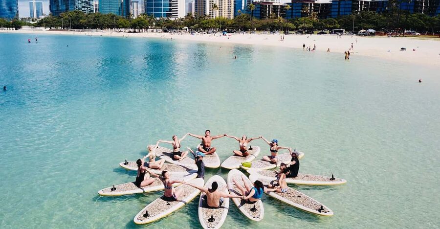 Honolulu: SUP (Standup Paddleboard) Yoga Class - Key points to know before booking
