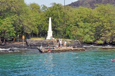 Kona: Captain Cook Reef Catamaran Day Trip with Lunch