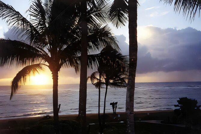 Kailua-Kona Haunted History Walking Ghost Tour - Kona Inn Shopping Village and a legendary athlete