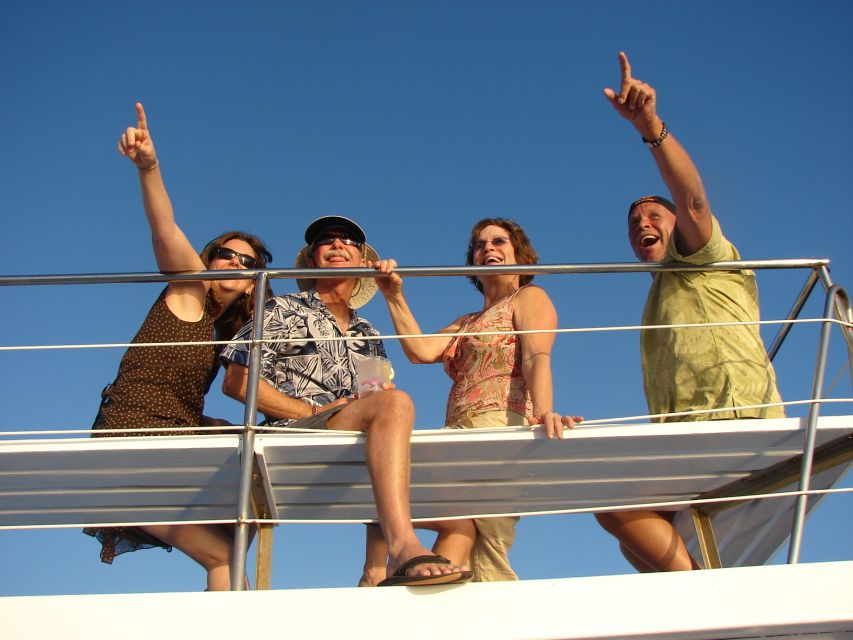 Kailua Kona: Humpback Whale Watching Adventure Cruise - Hearing the whales through the hydrophone