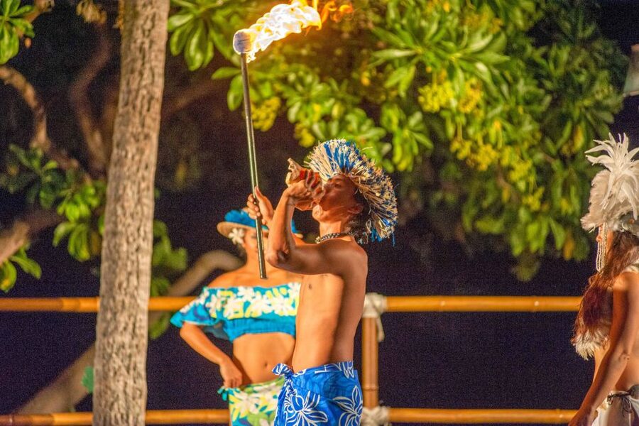 Kailua-Kona: Voyagers of the Pacific Luau with Buffet Dinner - The Imu ceremony and what is currently suspended
