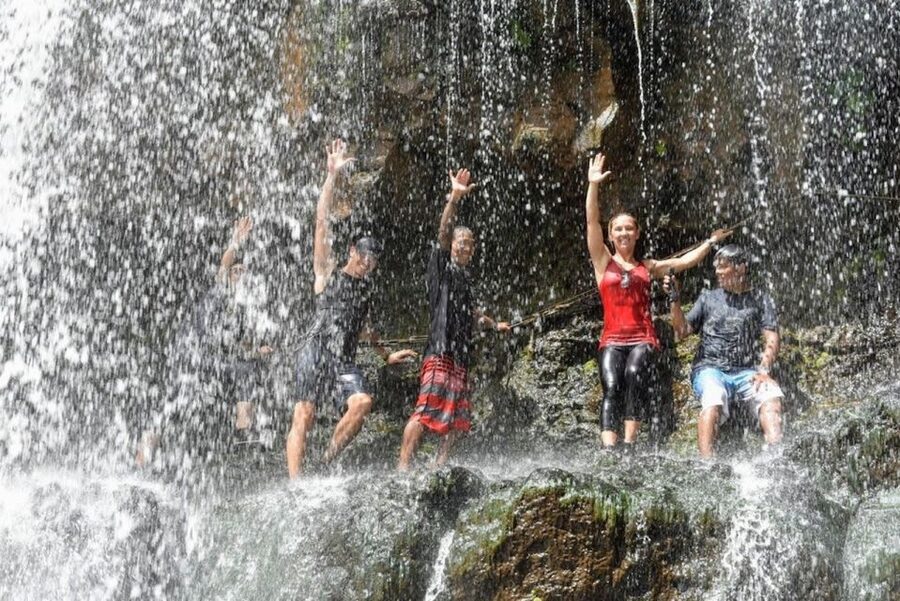 Kauai: Guided Hike and Waterfall Swim - Guides make the short route more worthwhile